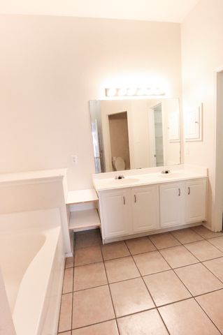 3921 Summerhill Lane, Fort Worth, TX 76244