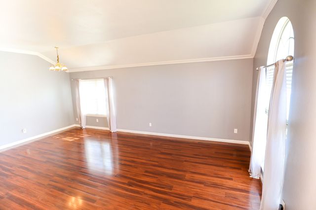 3921 Summerhill Lane, Fort Worth, TX 76244
