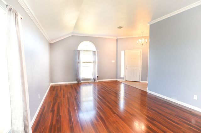 3921 Summerhill Lane, Fort Worth, TX 76244