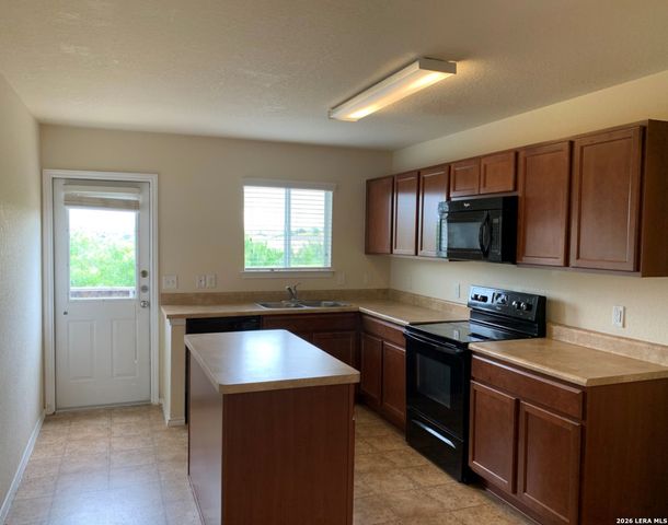 3423 Bisley, San Antonio, TX 78245