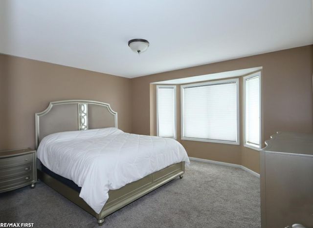 40364 Long Horn Drive, Sterling Heights, MI 48313