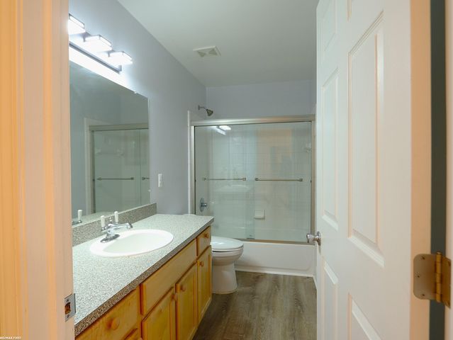 40364 Long Horn Drive, Sterling Heights, MI 48313