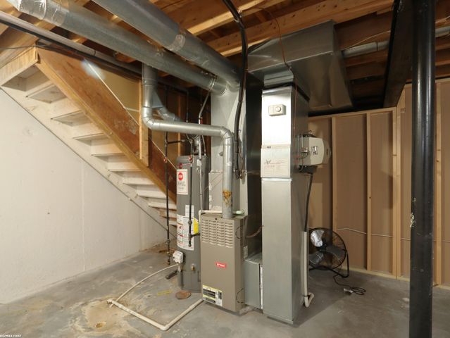 40364 Long Horn Drive, Sterling Heights, MI 48313