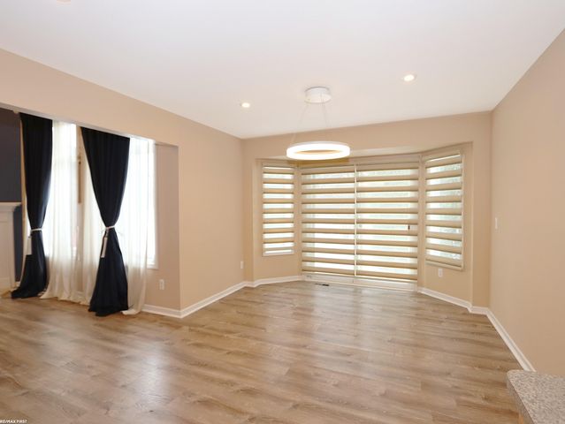 40364 Long Horn Drive, Sterling Heights, MI 48313