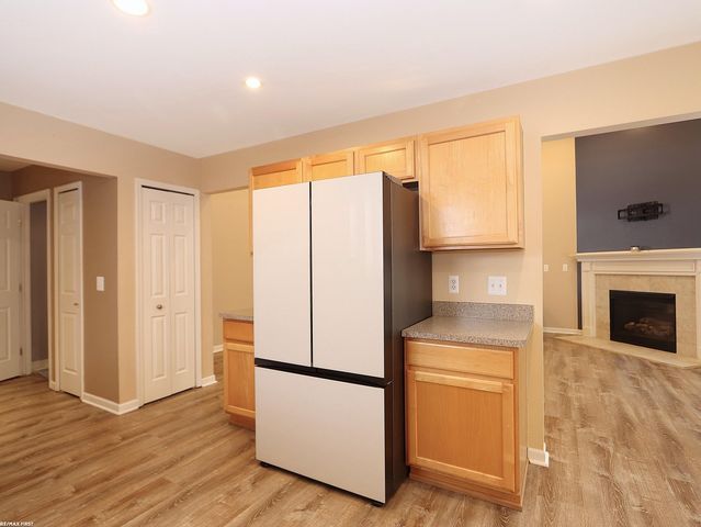 40364 Long Horn Drive, Sterling Heights, MI 48313