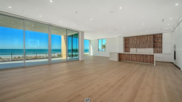 6489 GULFSIDE ROAD, Longboat Key, FL 34228