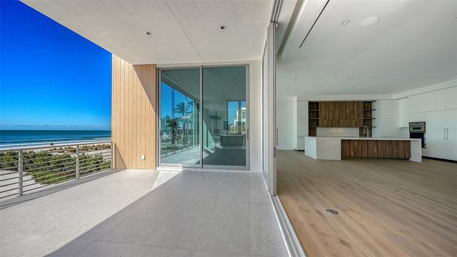 6489 GULFSIDE ROAD, Longboat Key, FL 34228