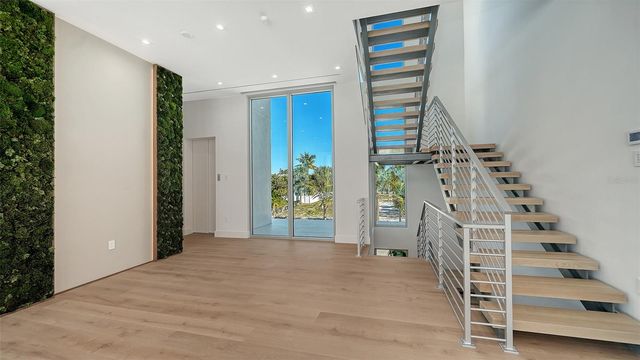 6489 GULFSIDE ROAD, Longboat Key, FL 34228