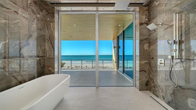 6489 GULFSIDE ROAD, Longboat Key, FL 34228