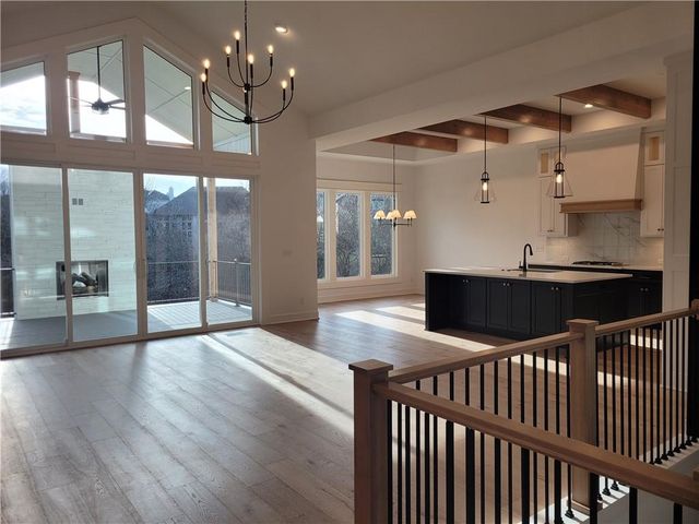 11519 S Sunray Drive, Olathe, KS 66061