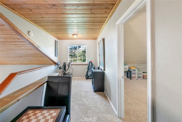 24622 Bernard, Crestline, CA 92325