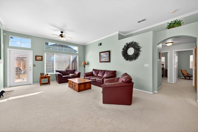 8897 Carmel Plaza Way, Elk Grove, CA 95758