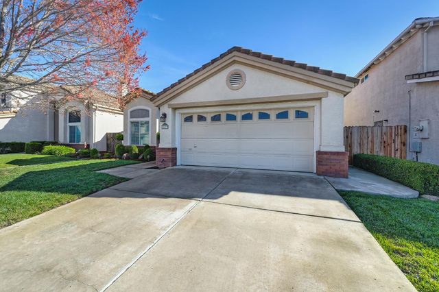 8897 Carmel Plaza Way, Elk Grove, CA 95758