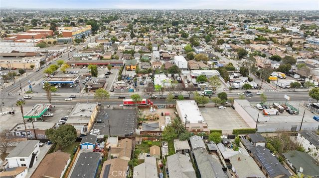 235 E Manchester Avenue, Los Angeles, CA 90003