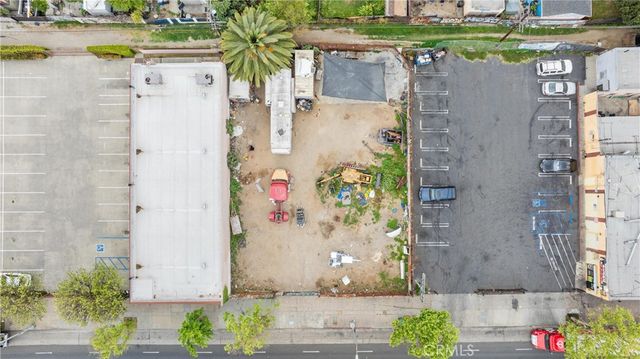 235 E Manchester Avenue, Los Angeles, CA 90003