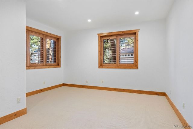 31271 Island Drive, Evergreen, CO 80439