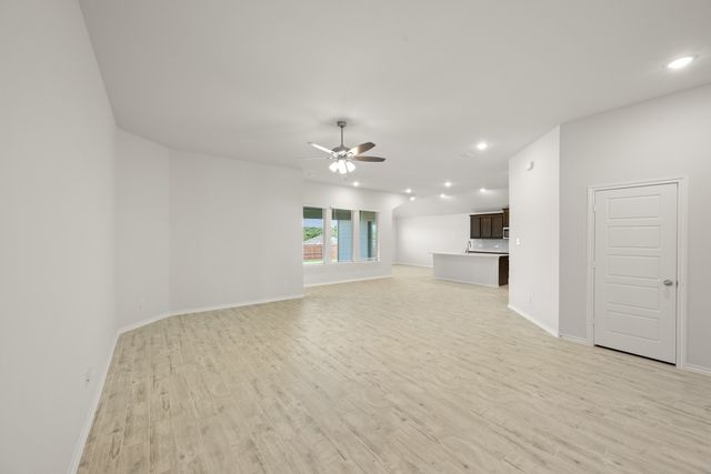 2637 River Bank Drive, Burleson, TX 76028