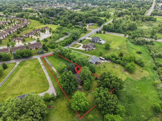 9977 W 93rd Avenue, St. John, IN 46373