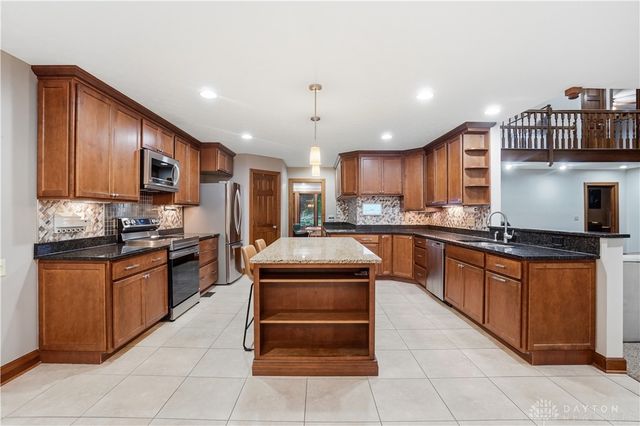 10483 Stream Park Court, Washington Twp, OH 45458
