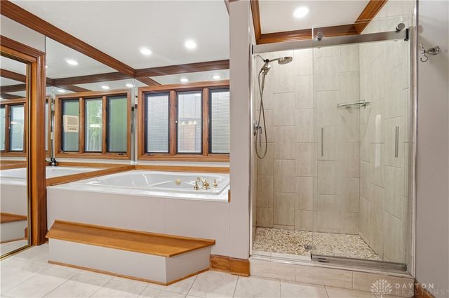 10483 Stream Park Court, Washington Twp, OH 45458