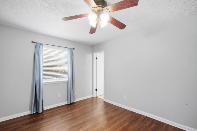1526 W Bankhead, Weatherford, TX 76086
