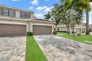 10626 Smokehouse Bay DR 102, Naples, FL 34120