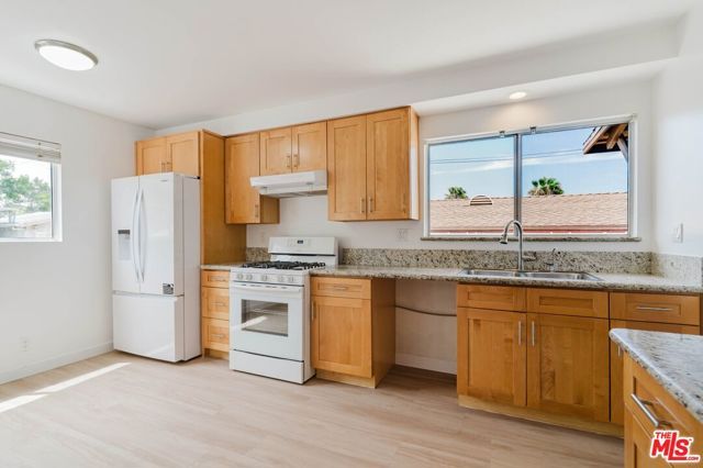 10539 Samoa Avenue, Los Angeles, CA 91042