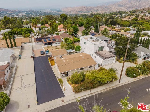 10539 Samoa Avenue, Los Angeles, CA 91042