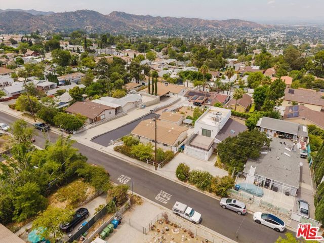10539 Samoa Avenue, Los Angeles, CA 91042