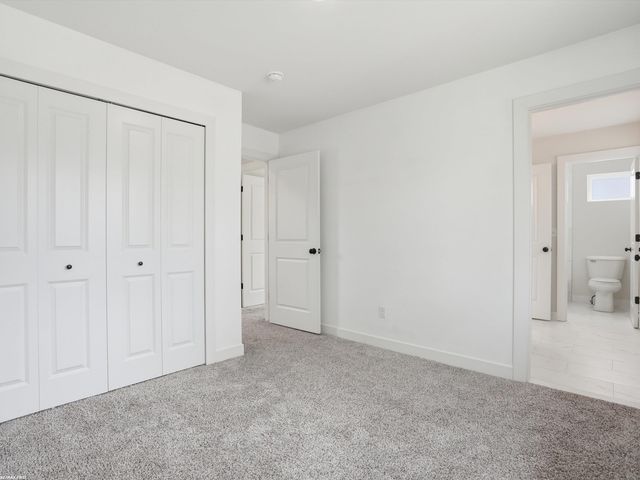 21719 Elizabeth Street, St Clair Shores, MI 48080