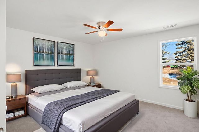 522 Oxford Road, Kingsford Heights, IN 46346