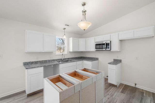 522 Oxford Road, Kingsford Heights, IN 46346