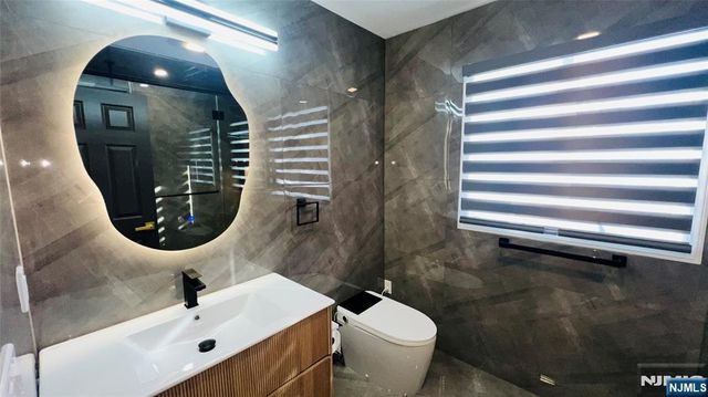 815 Highland Avenue, Paramus, NJ 07652