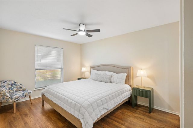1209 Wildwood Drive, Arlington, TX 76011
