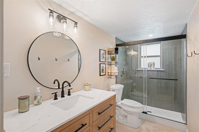 1209 Wildwood Drive, Arlington, TX 76011
