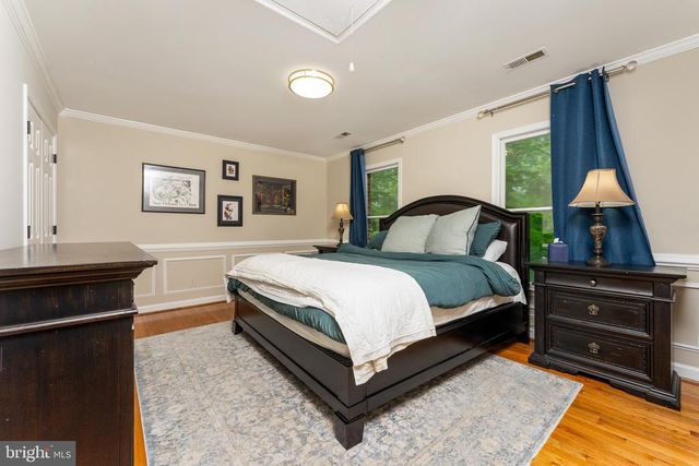 8464 TURKEY RUN DR, Warrenton, VA 20187