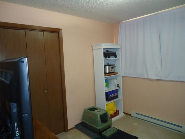 1502 S 16th Avenue S, Fargo, ND 58103