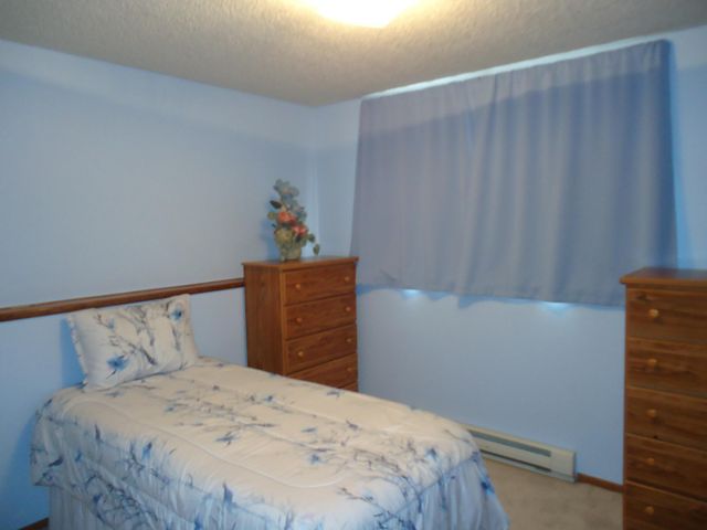 1502 S 16th Avenue S, Fargo, ND 58103