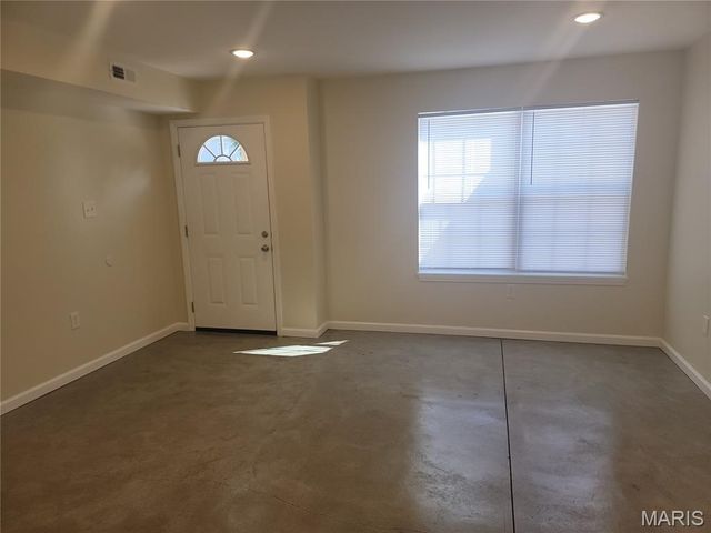 127 Fermo Avenue 1, Ferguson, MO 63135