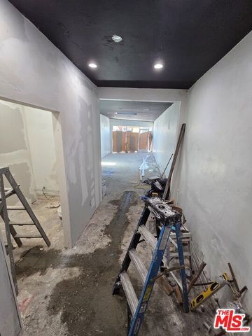 1543 S La Cienega Boulevard, Los Angeles, CA 90035