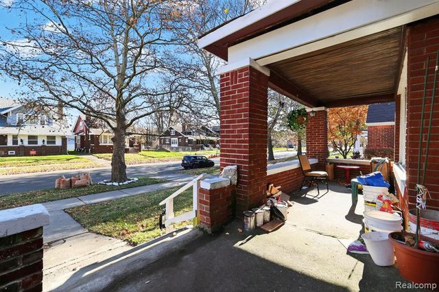 577 Lakewood Street, Detroit, MI 48213