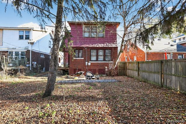 577 Lakewood Street, Detroit, MI 48213