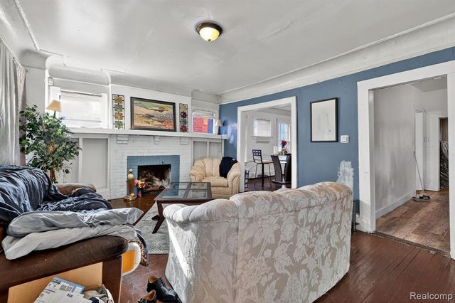 577 Lakewood Street, Detroit, MI 48213