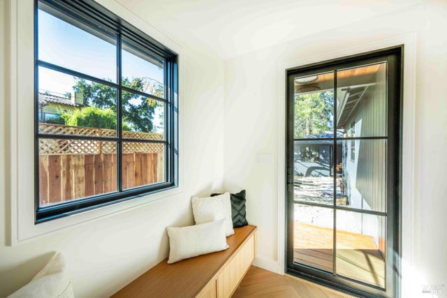 851 Second St E, Sonoma, CA 95476