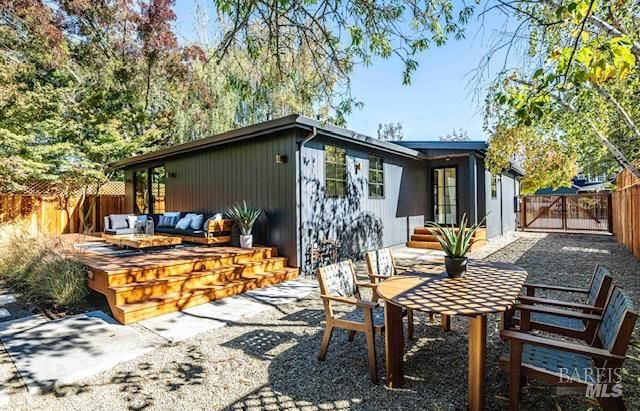 851 Second St E, Sonoma, CA 95476