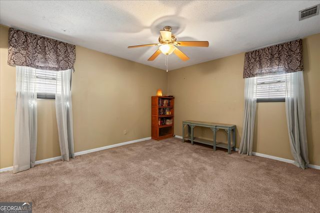 240 Lovelace Way, Washington, GA 30673