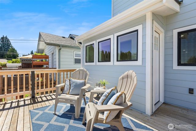 917 N Lawrence Street, Tacoma, WA 98406