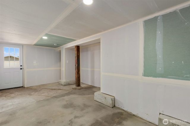 917 N Lawrence Street, Tacoma, WA 98406