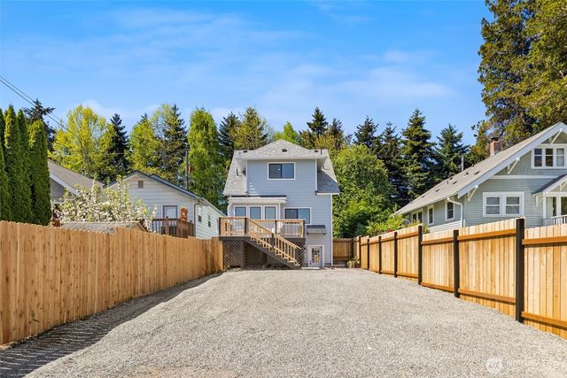 917 N Lawrence Street, Tacoma, WA 98406