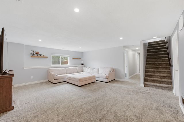 1305 S Gateway, Wichita, KS 67230